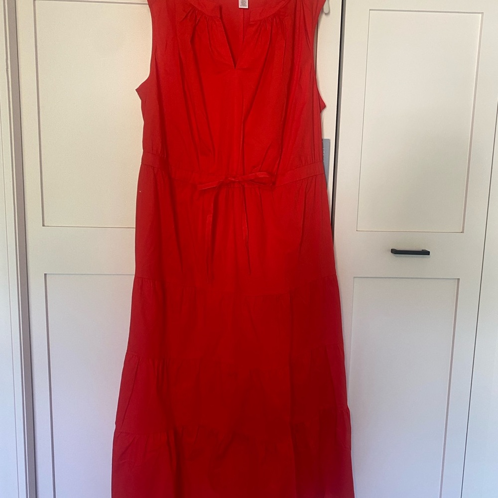 Elegant Red Sleeveless Dress